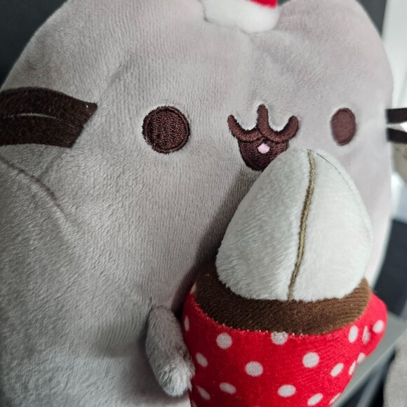 New Gund Pusheen with Hot Chocolate 10" Plushie - Picture 3 of 6